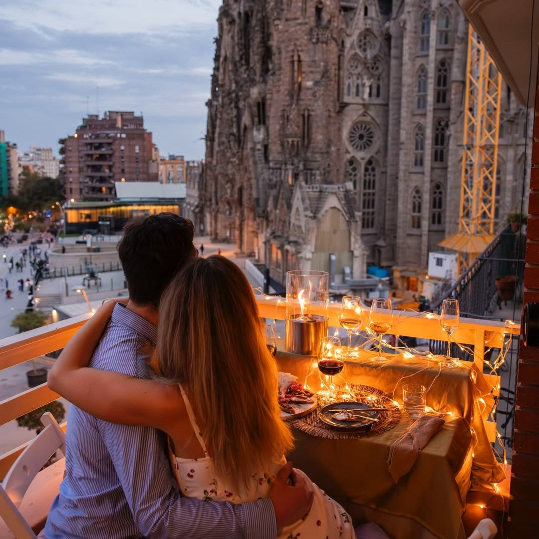 What to do in Barcelona? Organize a romantic date